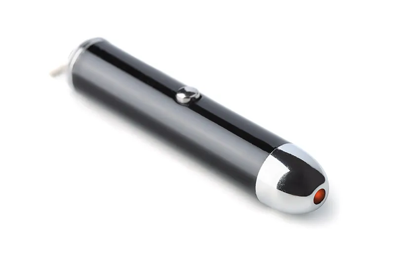 レーザーポインター